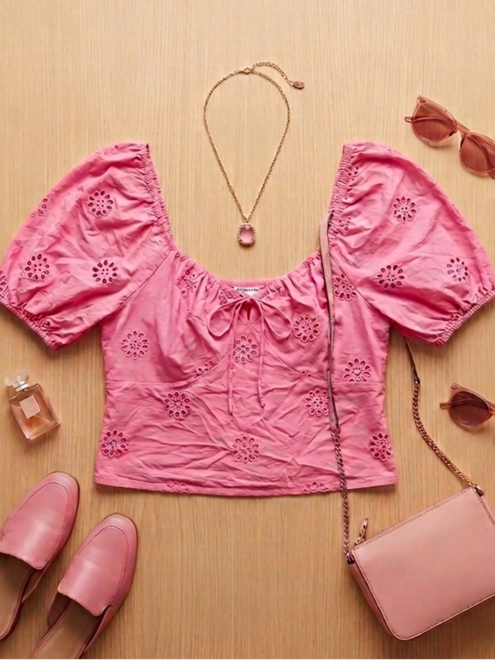 Primark Pink Puff-Sleeve Eyelet Crop Top